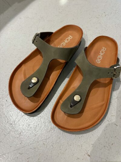 Sandal
