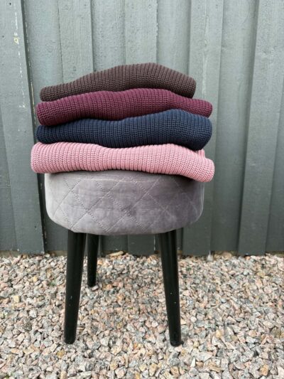 V-Neck Cotton Pullover