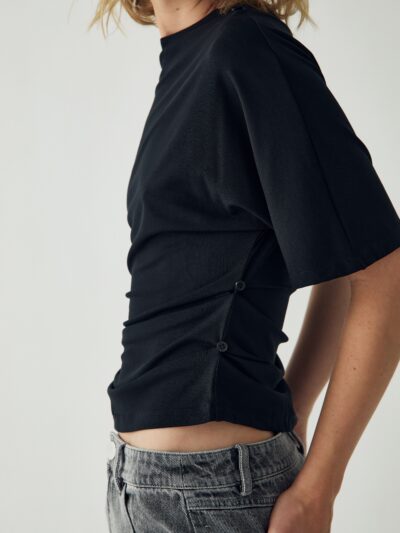 Nella T-shirt